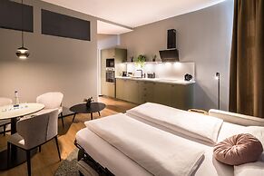 KOOS Hotel&Apartments