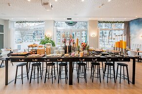 KOOS Hotel&Apartments