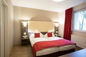 KOOS Hotel&Apartments