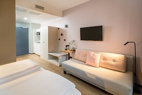 KOOS Hotel&Apartments