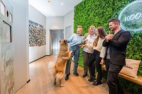 KOOS Hotel&Apartments