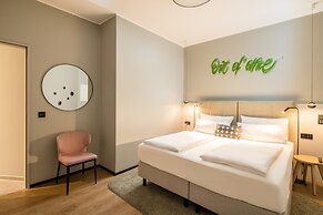 KOOS Hotel&Apartments