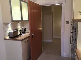 Turnberry Apartments