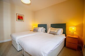 Turnberry Apartments