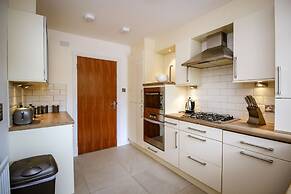 Turnberry Apartments