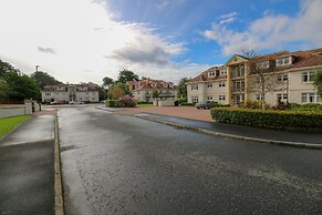 Turnberry Apartments