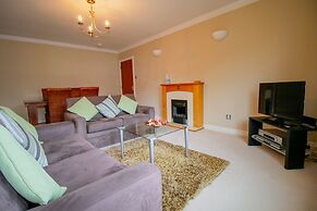 Turnberry Apartments