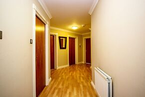 Turnberry Apartments