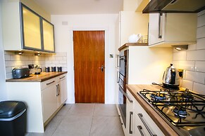 Turnberry Apartments