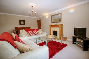 Turnberry Apartments