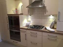 Turnberry Apartments