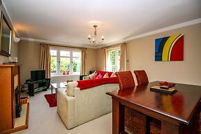 Turnberry Apartments