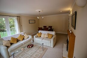 Turnberry Apartments