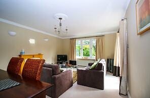 Turnberry Apartments