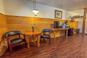 Chinook Winds Lodge