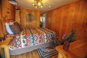 Chinook Winds Lodge
