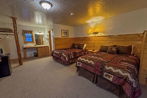 Chinook Winds Lodge