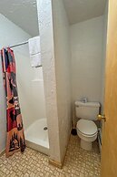 Chinook Winds Lodge