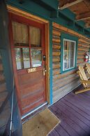 Chinook Winds Lodge
