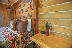 Chinook Winds Lodge