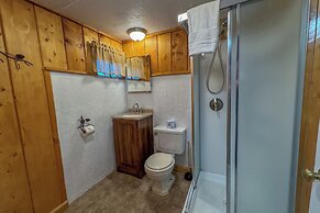 Chinook Winds Lodge