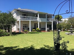 Oude Berg Guesthouse