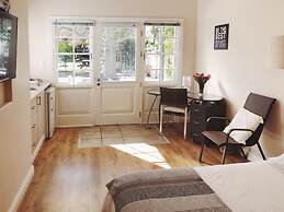 Oude Berg Guesthouse