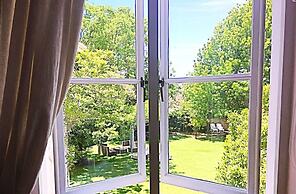 Oude Berg Guesthouse