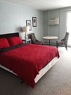 Northwoods Inn LLC