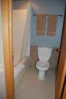 Northwoods Inn LLC