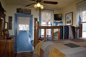 Ghost City Inn