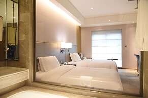 DoubleTree by Hilton Hotel Shiyan