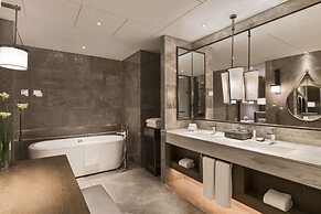 DoubleTree by Hilton Hotel Shiyan