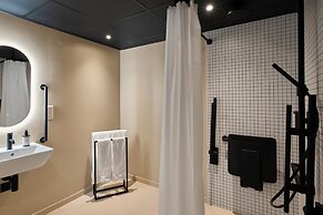 Good Hotel London