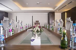 Sulaf Luxury Hotel