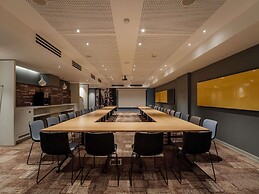 ibis Yerevan Center