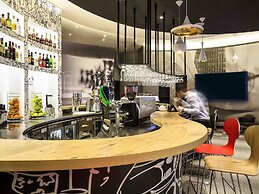 ibis Yerevan Center