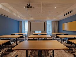 ibis Yerevan Center