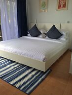 Chomtalay Resort at Had Chaosamran Beach