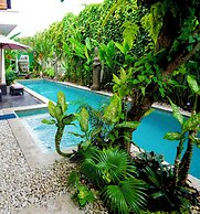 Villa Tepi Sungai