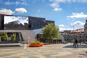 Quest Dandenong Central