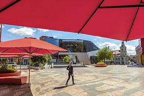 Quest Dandenong Central