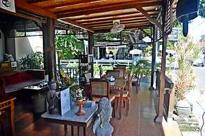 Yulia 2 Homestay Sanur Guesthouse