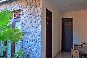 Yulia 2 Homestay Sanur Guesthouse
