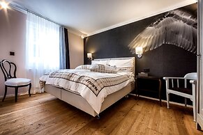 Home Hotel Arosa