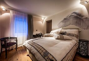 Home Hotel Arosa