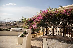 Proteas Hotel & Suites