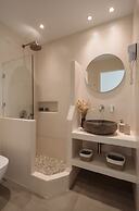 Proteas Hotel & Suites