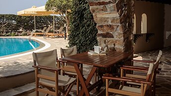 Proteas Hotel & Suites