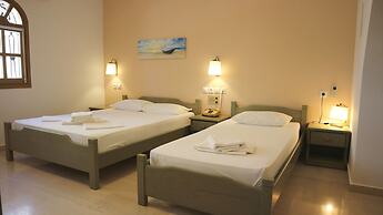 Proteas Hotel & Suites